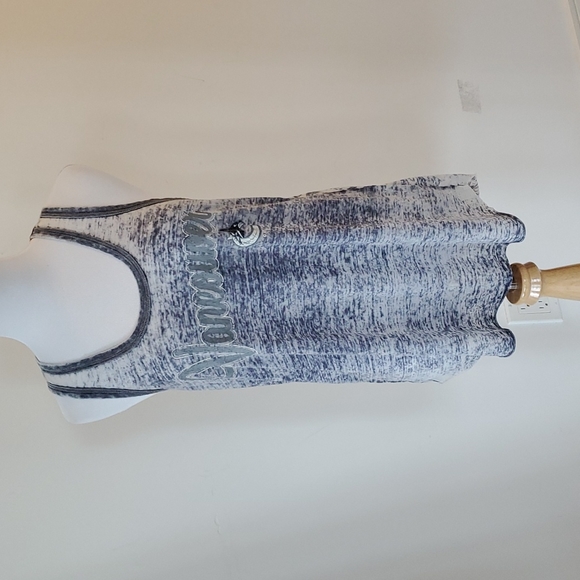 Vancouver Canucks Tank Top - Touch by Alyssa Milano Size M - Picture 1 of 11